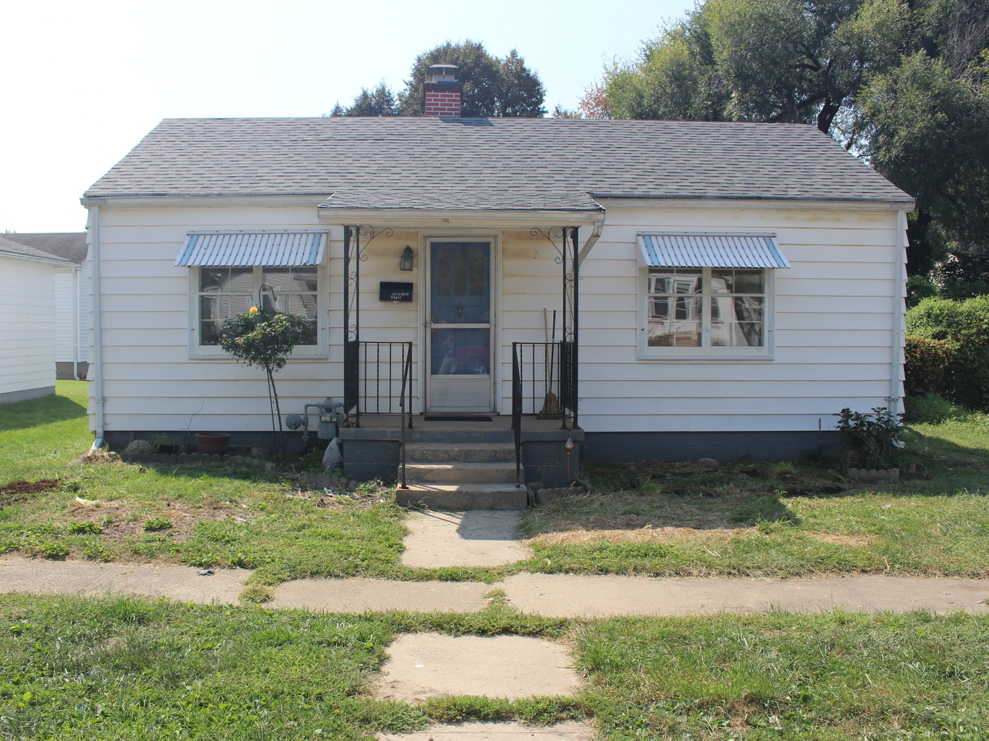 212 W White Street Property Photo 1