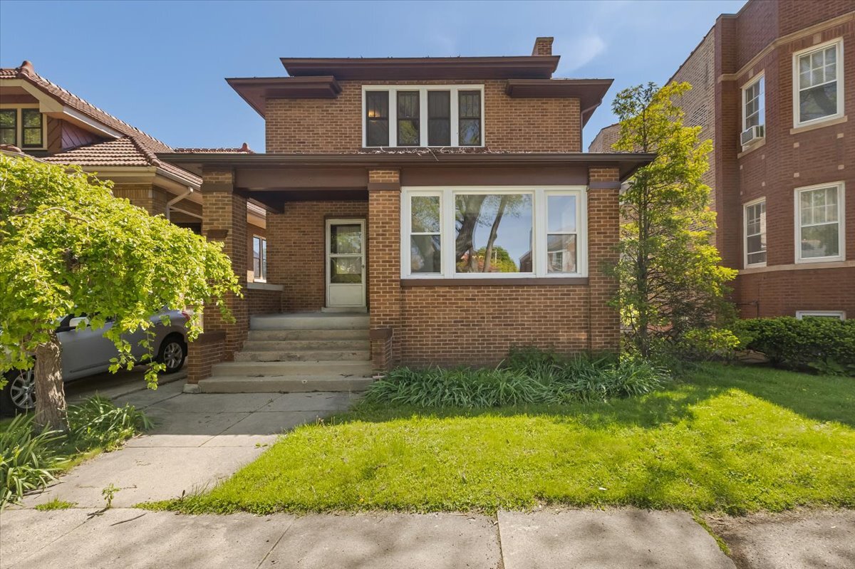 6515 N Maplewood Avenue Property Photo 1
