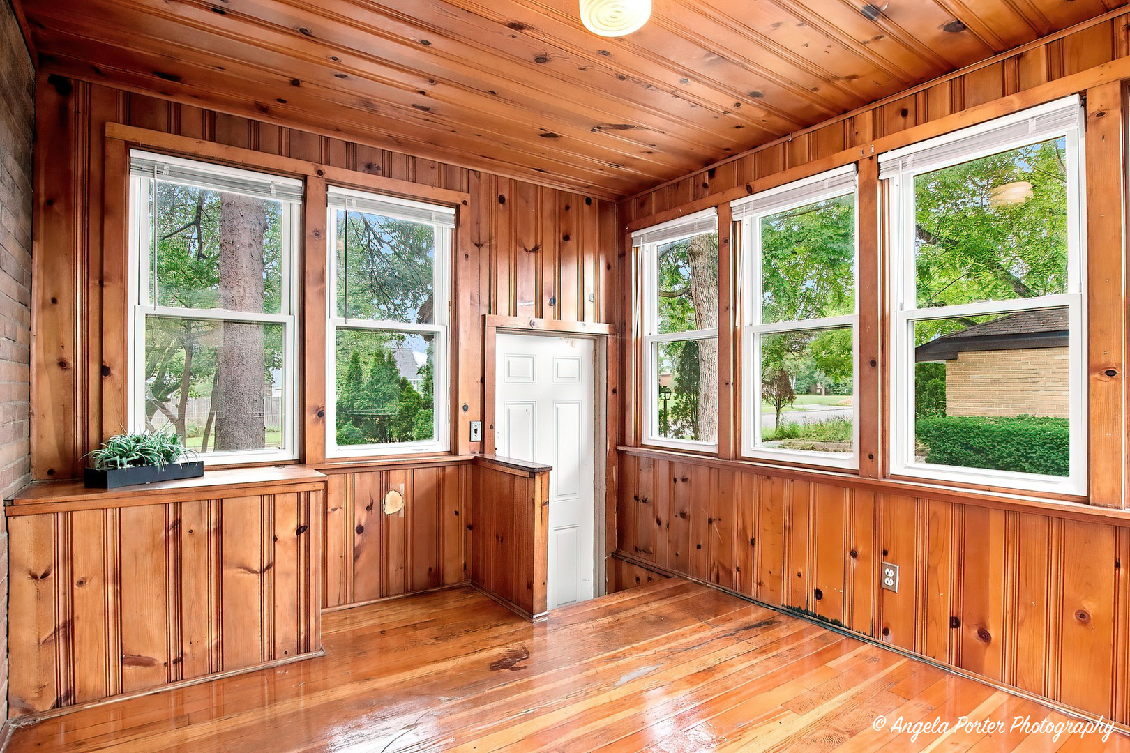 1703 N Jackson Street Property Photo 18