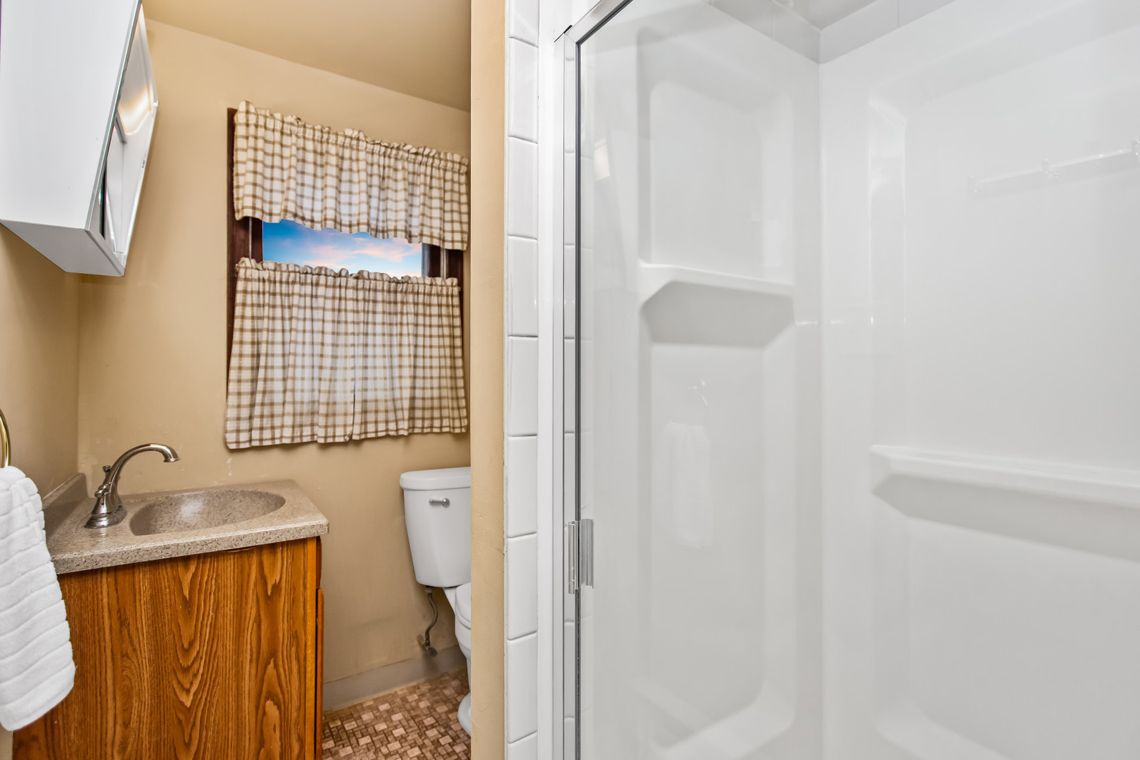 3872 N Ottawa Avenue Property Photo 13