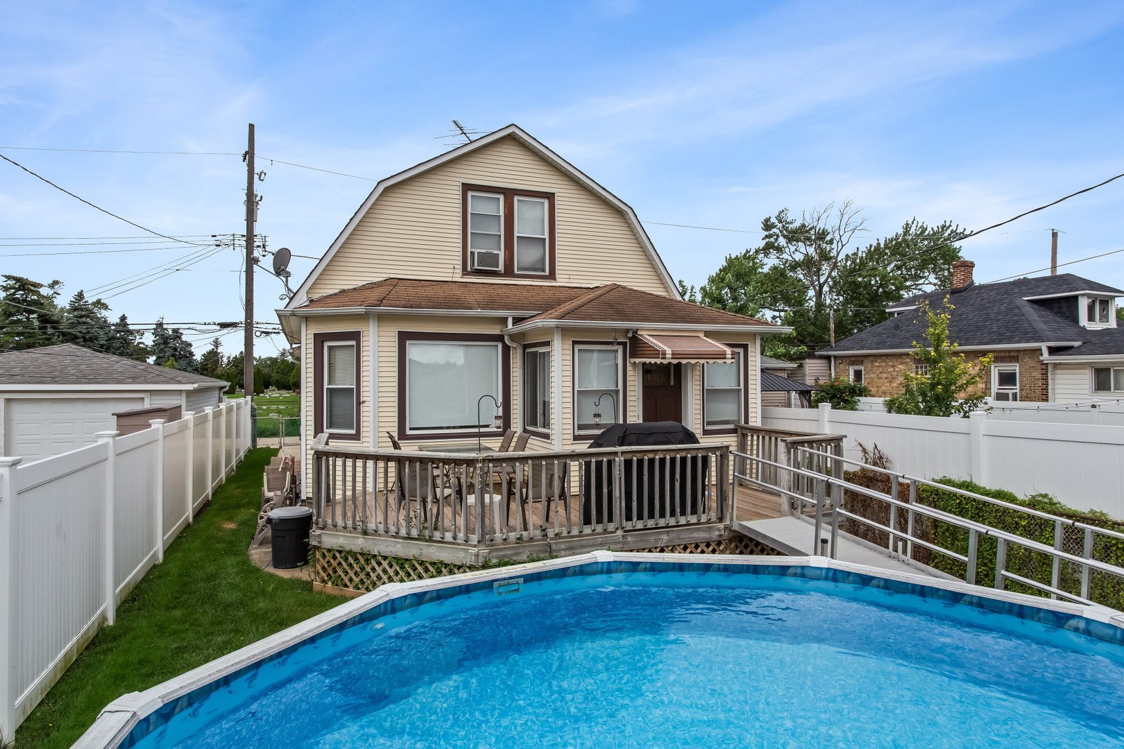 3872 N Ottawa Avenue Property Photo 19