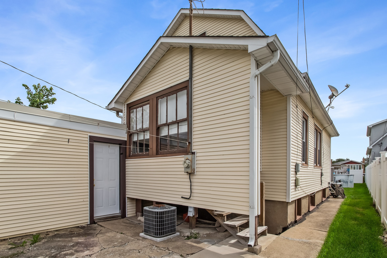 3872 N Ottawa Avenue Property Photo 20