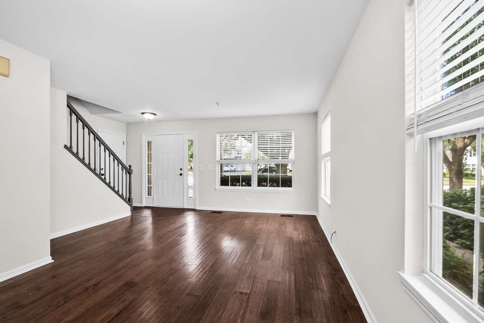 1321 Orleans Drive Property Photo 3