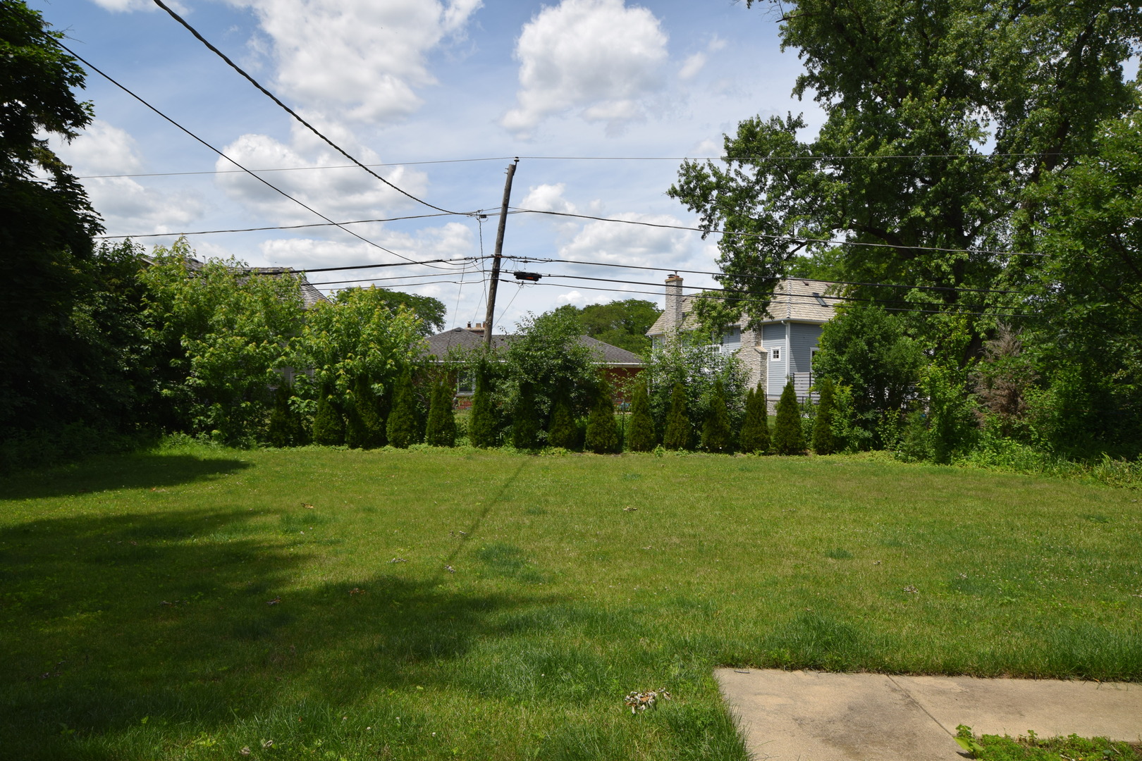 2226 Central Road Property Photo 5