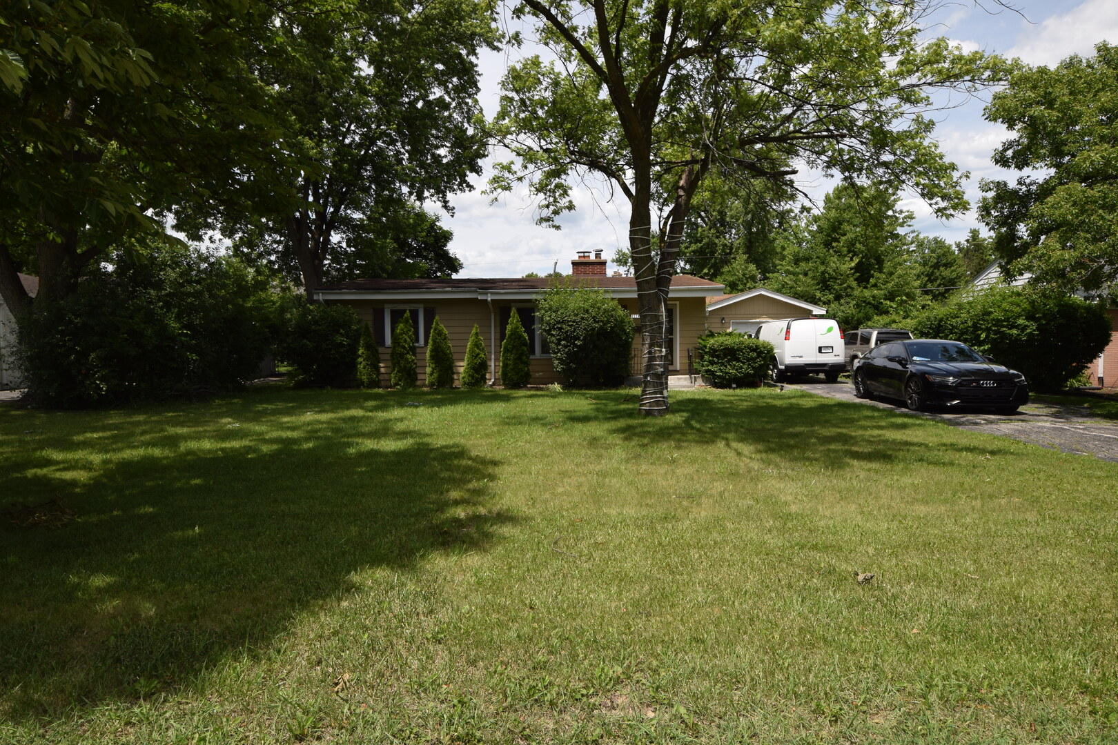 2226 Central Road Property Photo 7