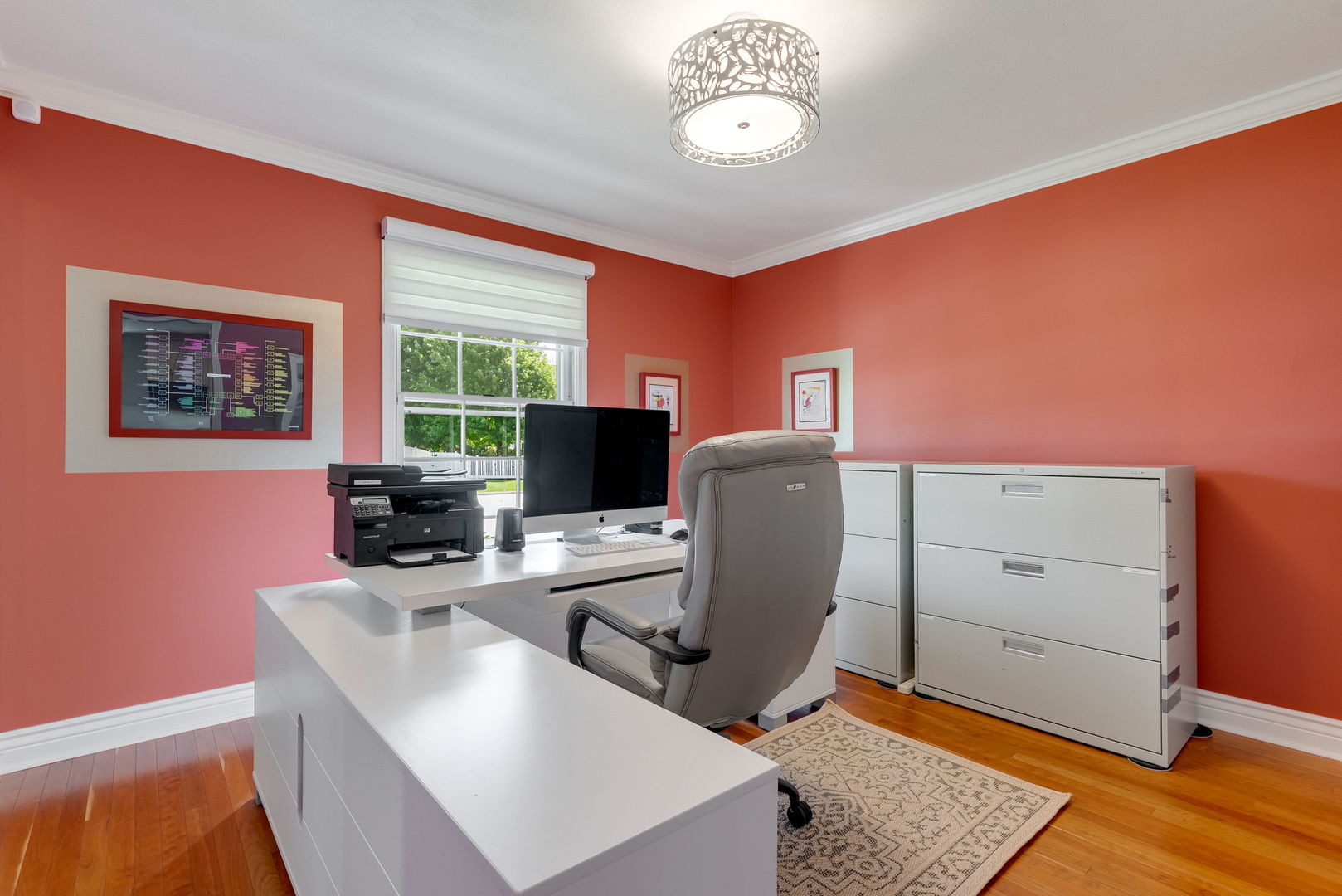174 S Montclair Avenue Property Photo 9