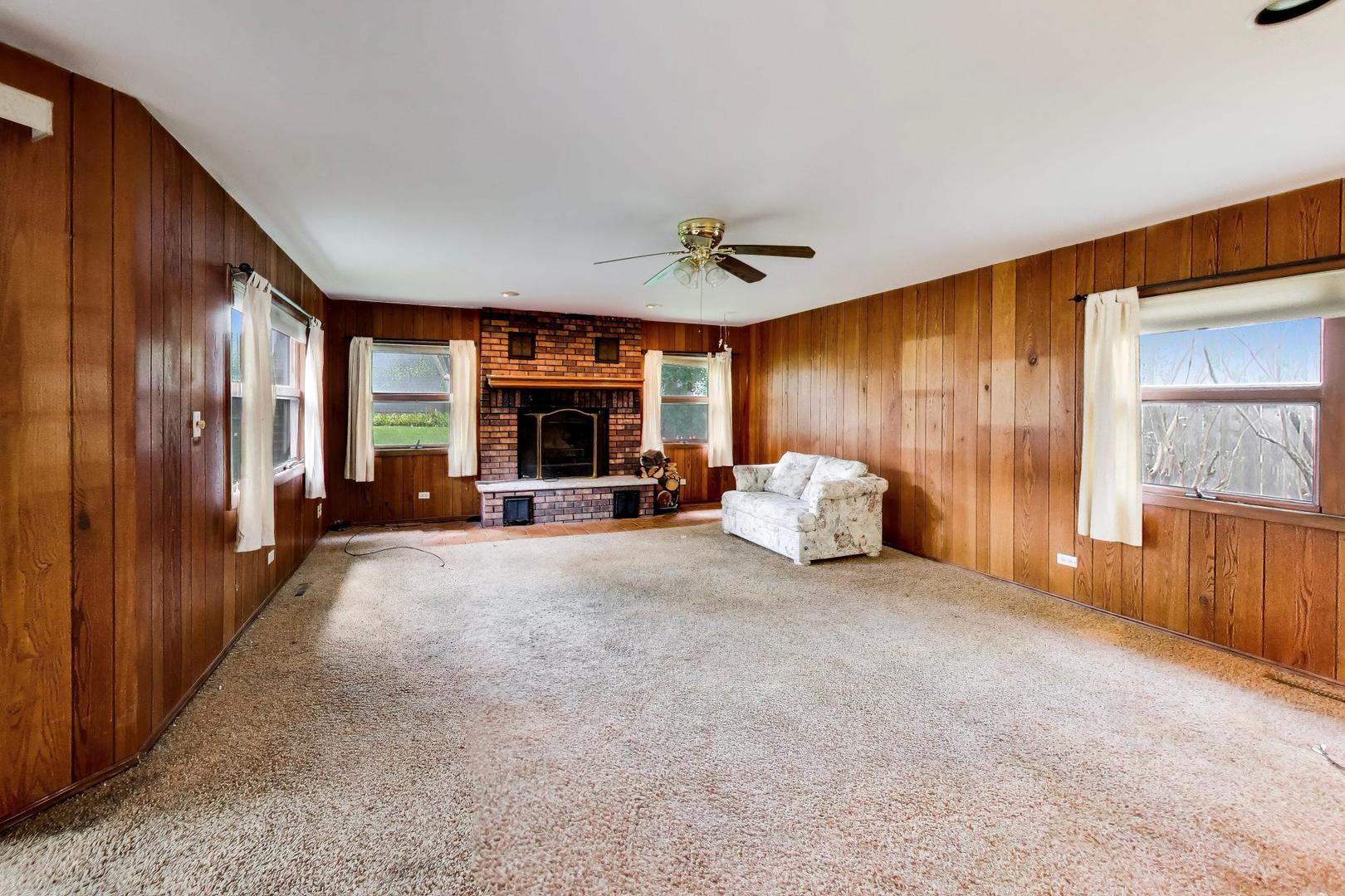 2331 Dundee Road Property Photo 7