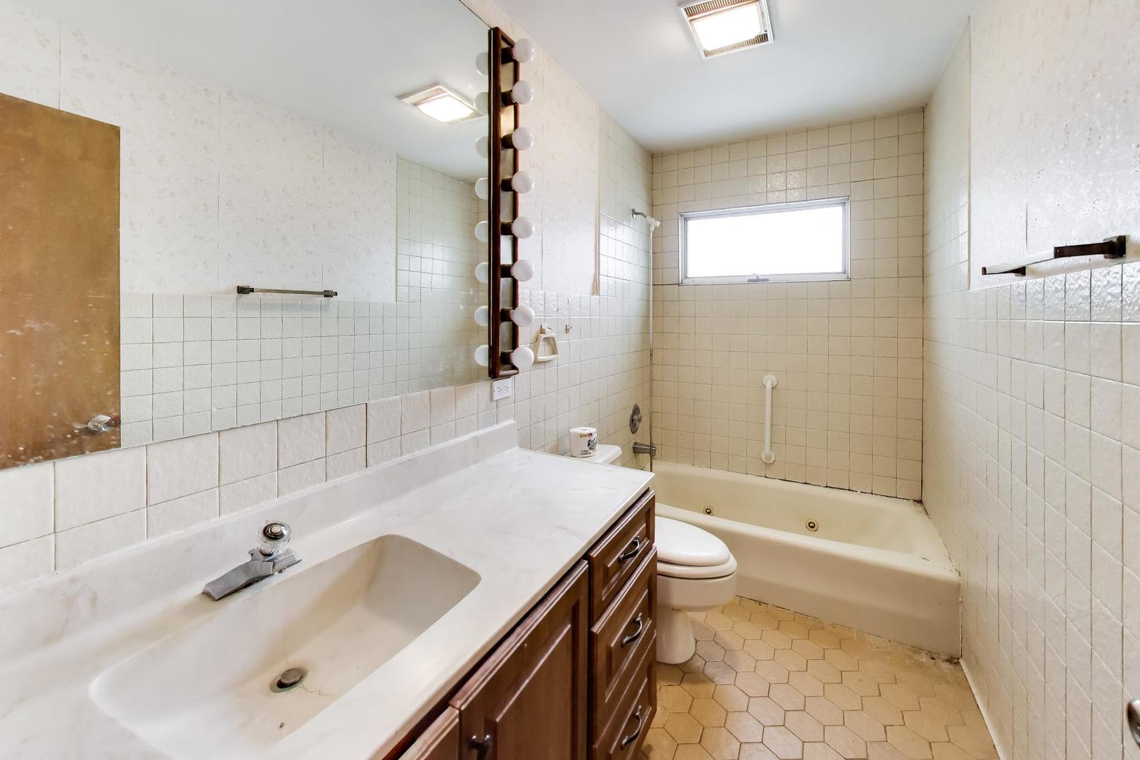 2331 Dundee Road Property Photo 18