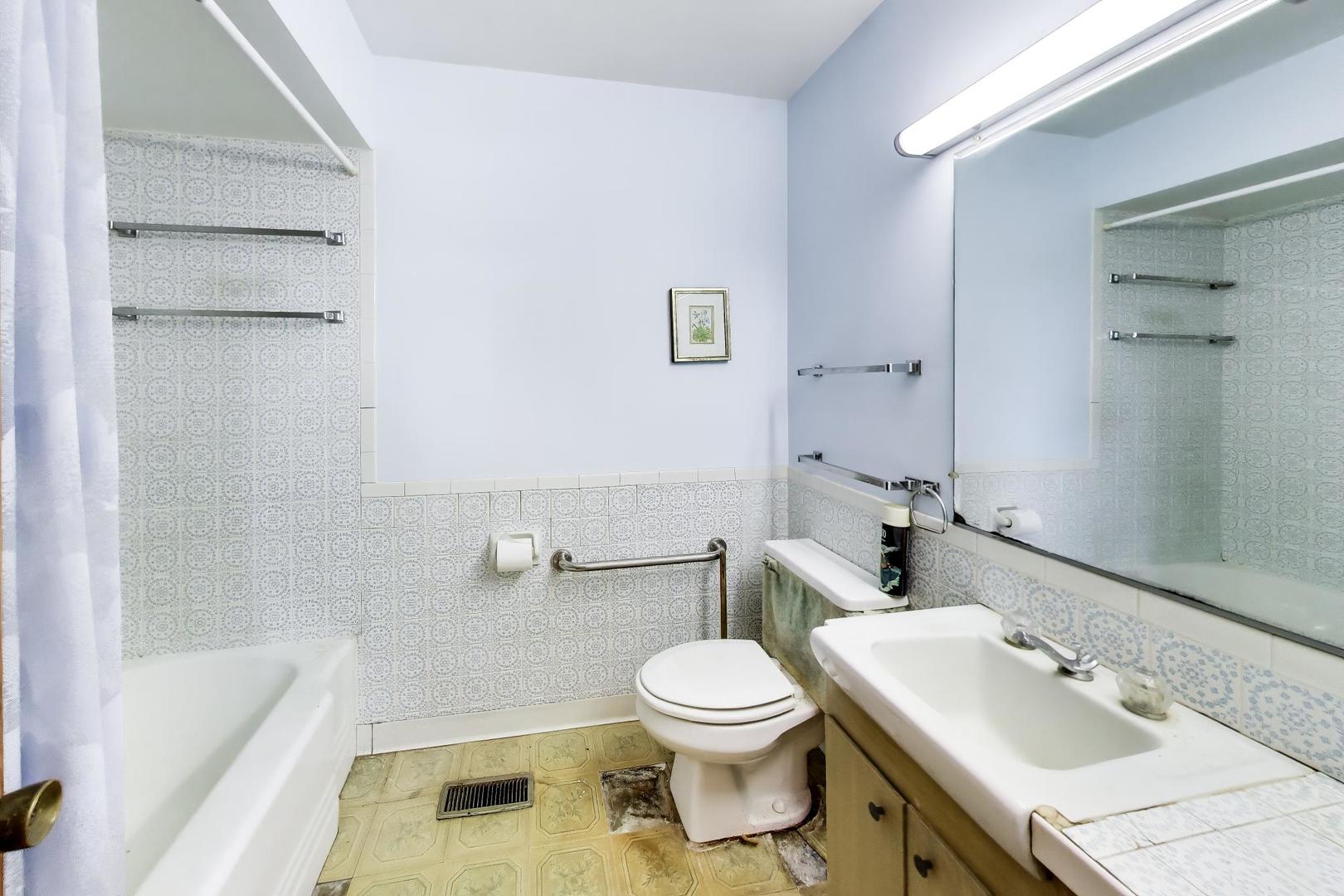 2331 Dundee Road Property Photo 23