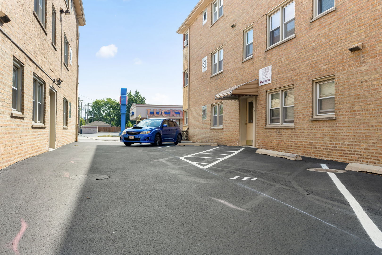 1539 Harlem Avenue 2w Property Photo 16
