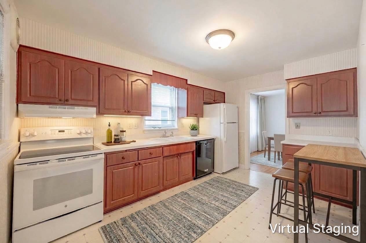 10221 S Trumbull Avenue Property Photo 6