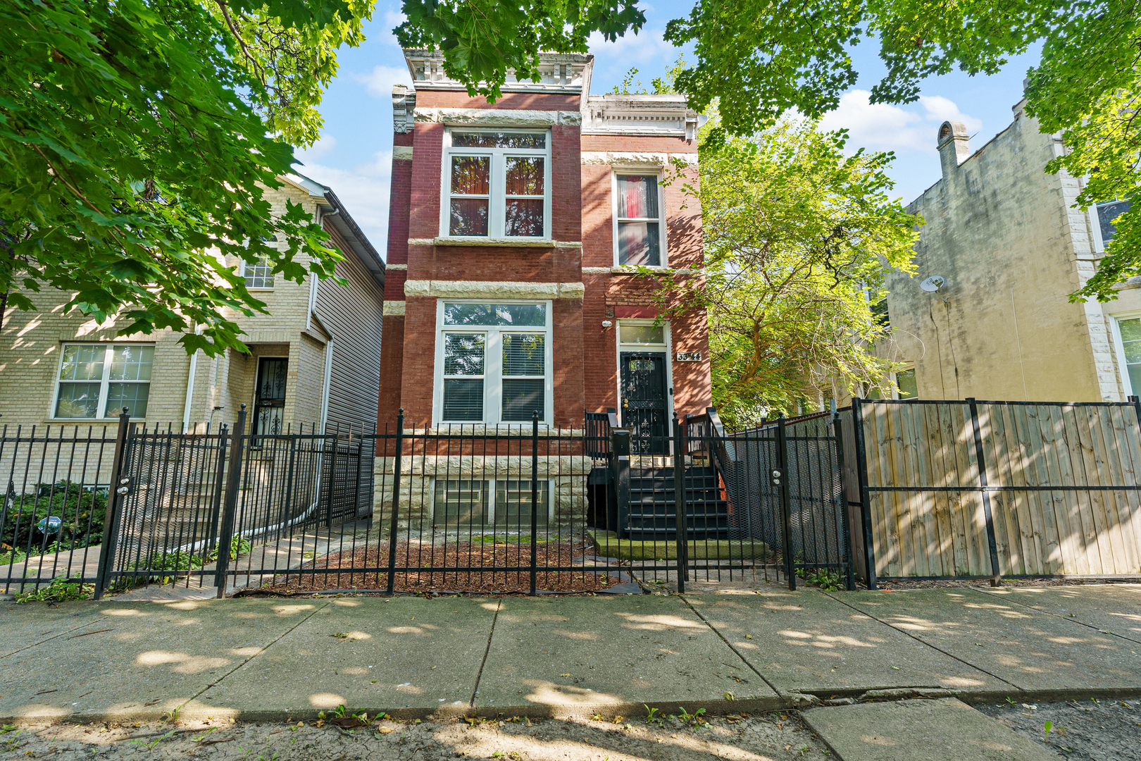 3344 W Fulton Boulevard Property Photo 1