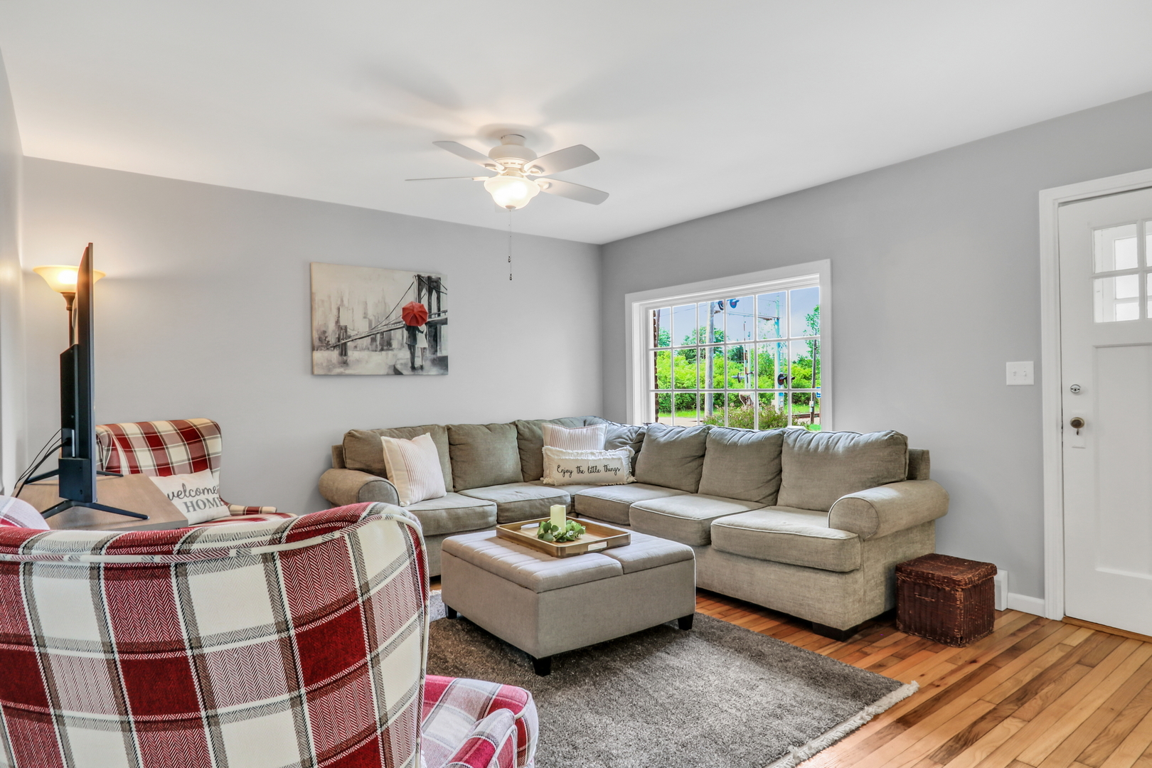13719 W Wadsworth Road Property Photo 4