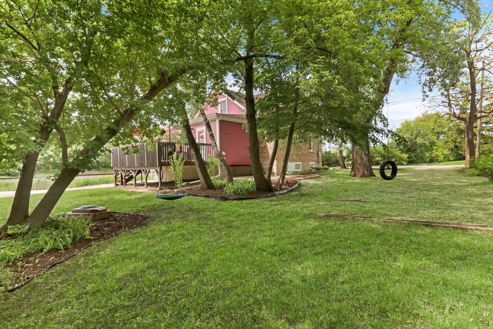 13719 W Wadsworth Road Property Photo 26