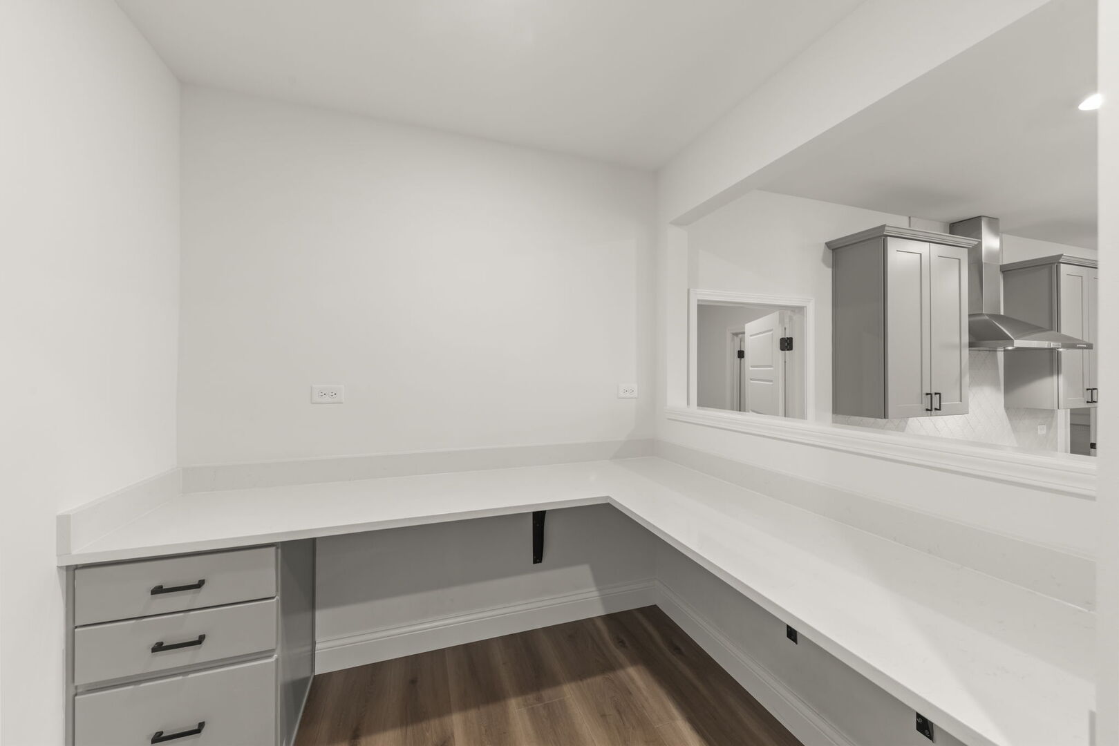 3687 Peregrine Way Property Photo 13