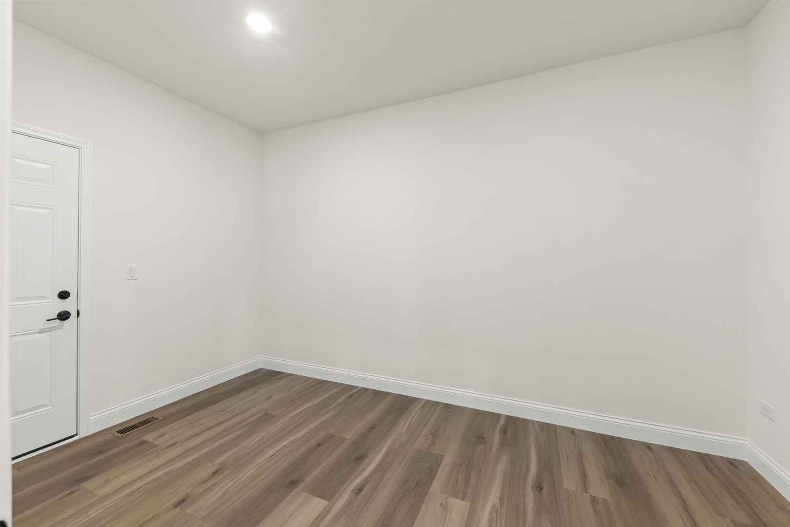 3687 Peregrine Way Property Photo 14
