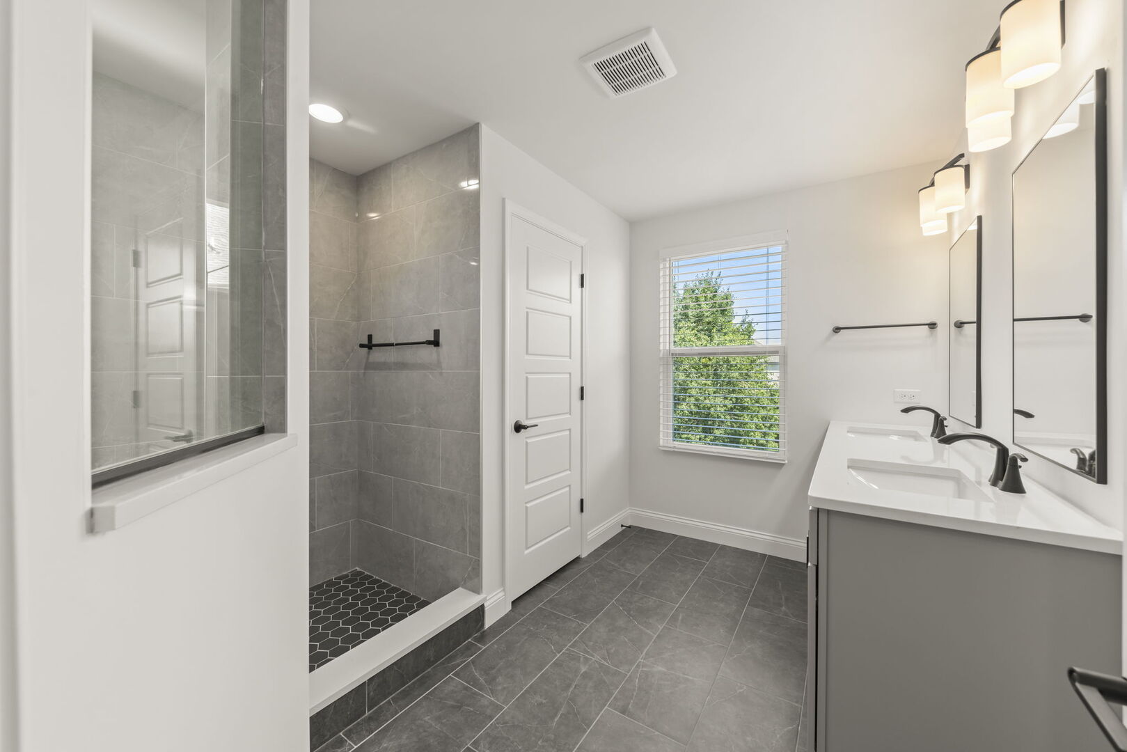 3687 Peregrine Way Property Photo 20