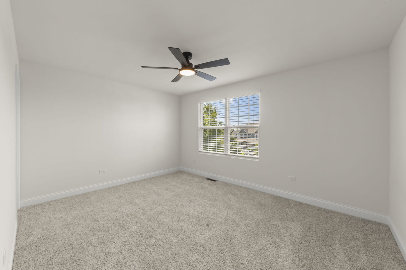 3687 Peregrine Way Property Photo 24