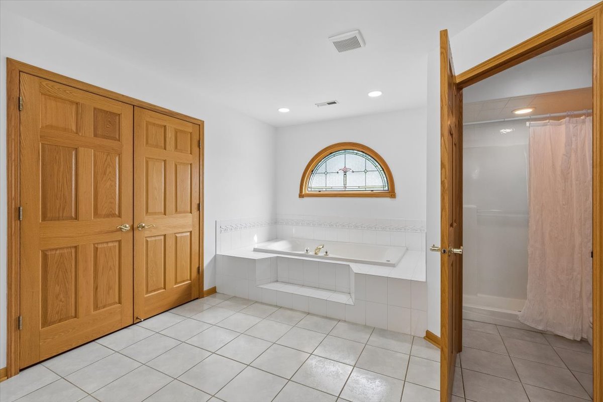 13230 Hidden Valley Drive Property Photo 16