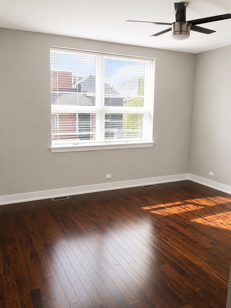 6115 N Elston Avenue 3 Property Photo 4
