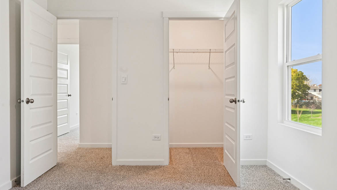 1633 Whisper Glen Drive Property Photo 34
