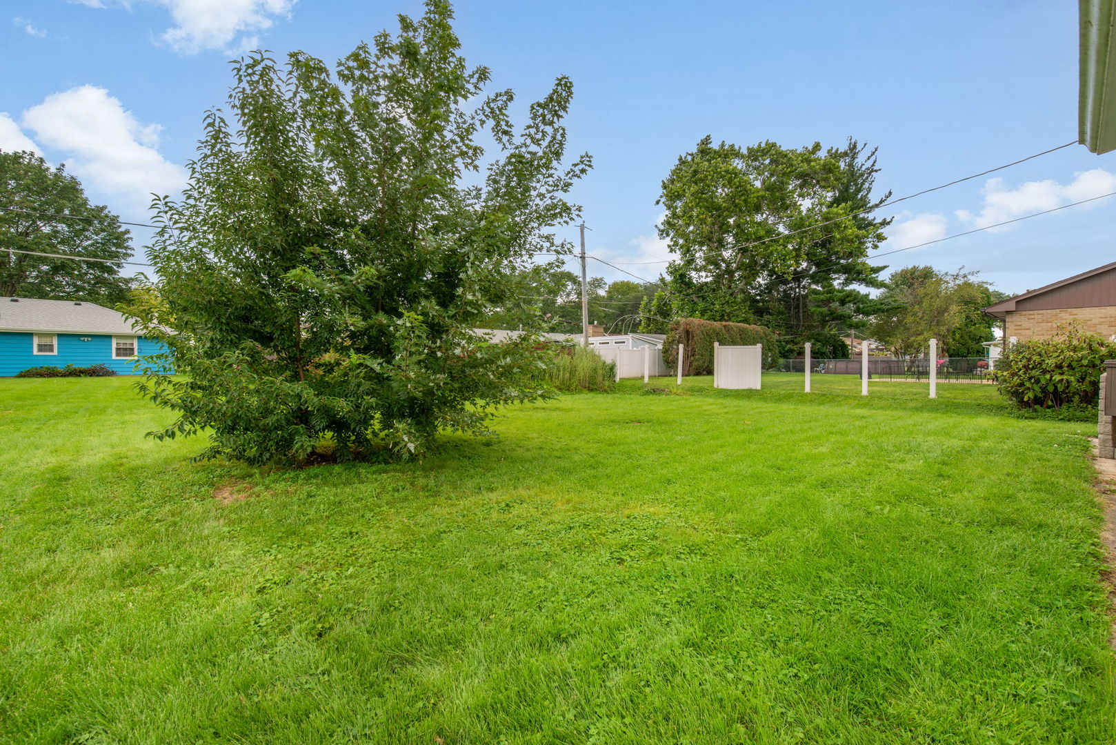 784 N Elmwood Drive Property Photo 15