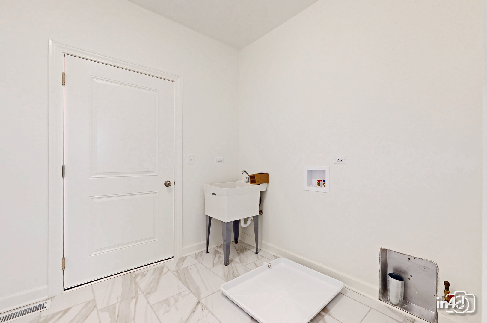 24445 W River Crossing Drive Property Photo 22