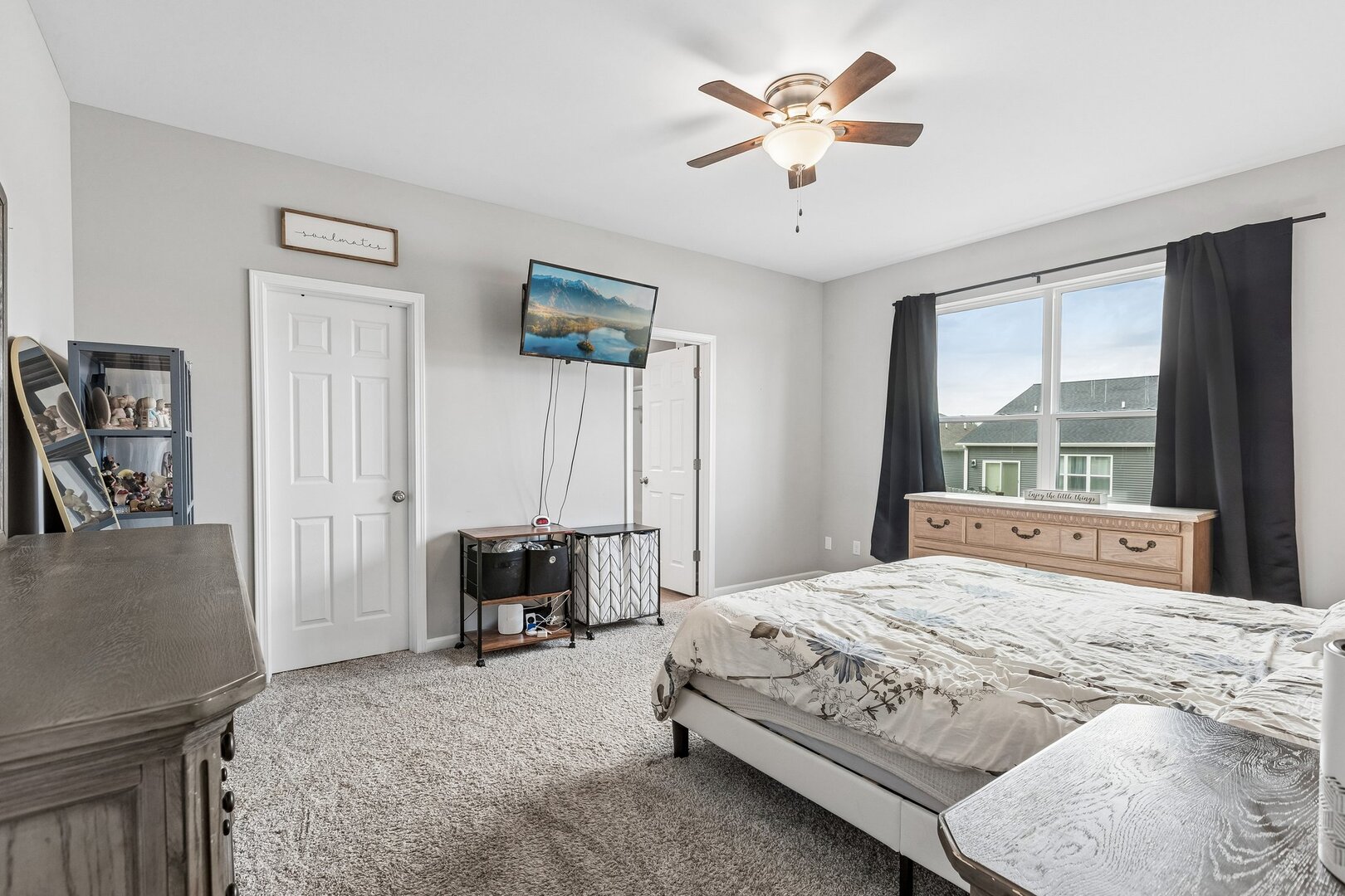 513 S Hahn Drive Property Photo 12