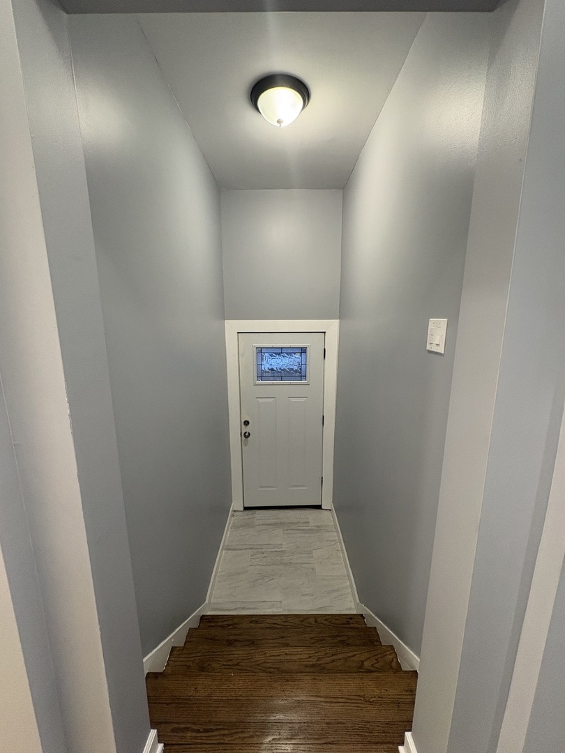 8404 S Oglesby Avenue Property Photo 2