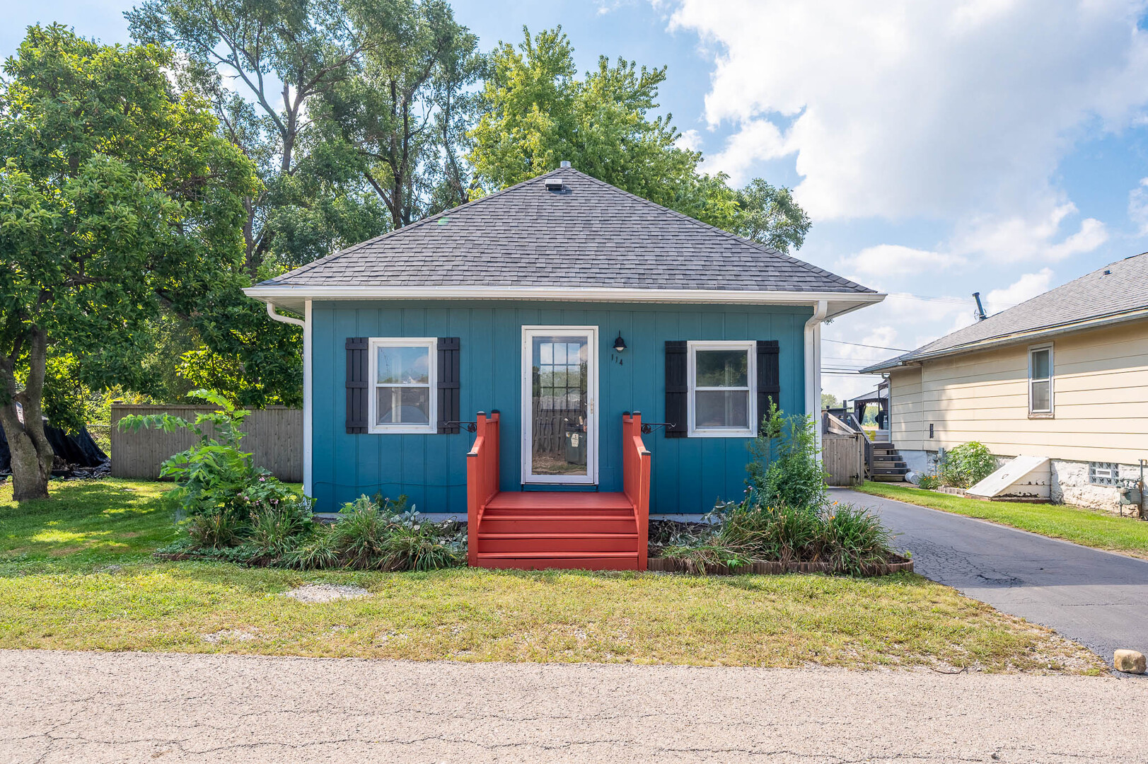 114 Frances Street Property Photo 1