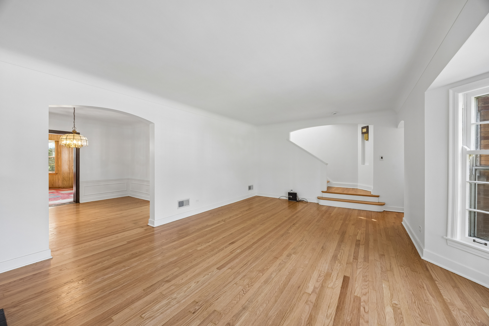 241 Southcote Road Property Photo 5