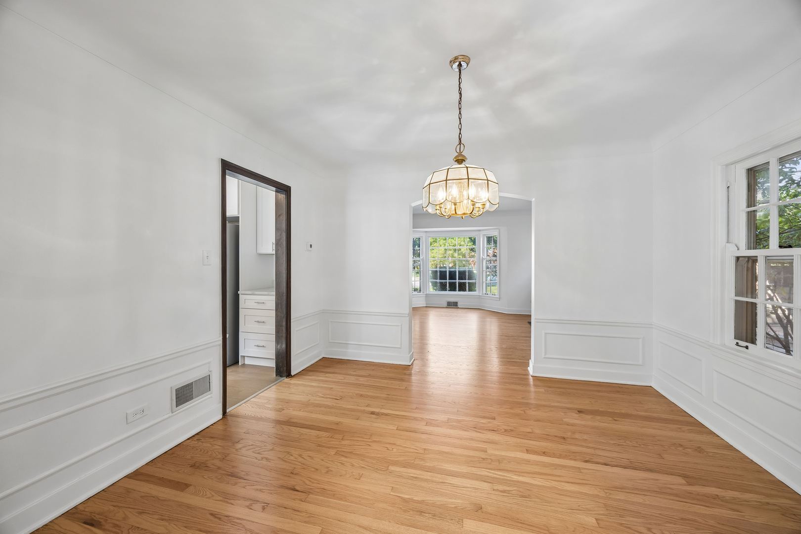241 Southcote Road Property Photo 8