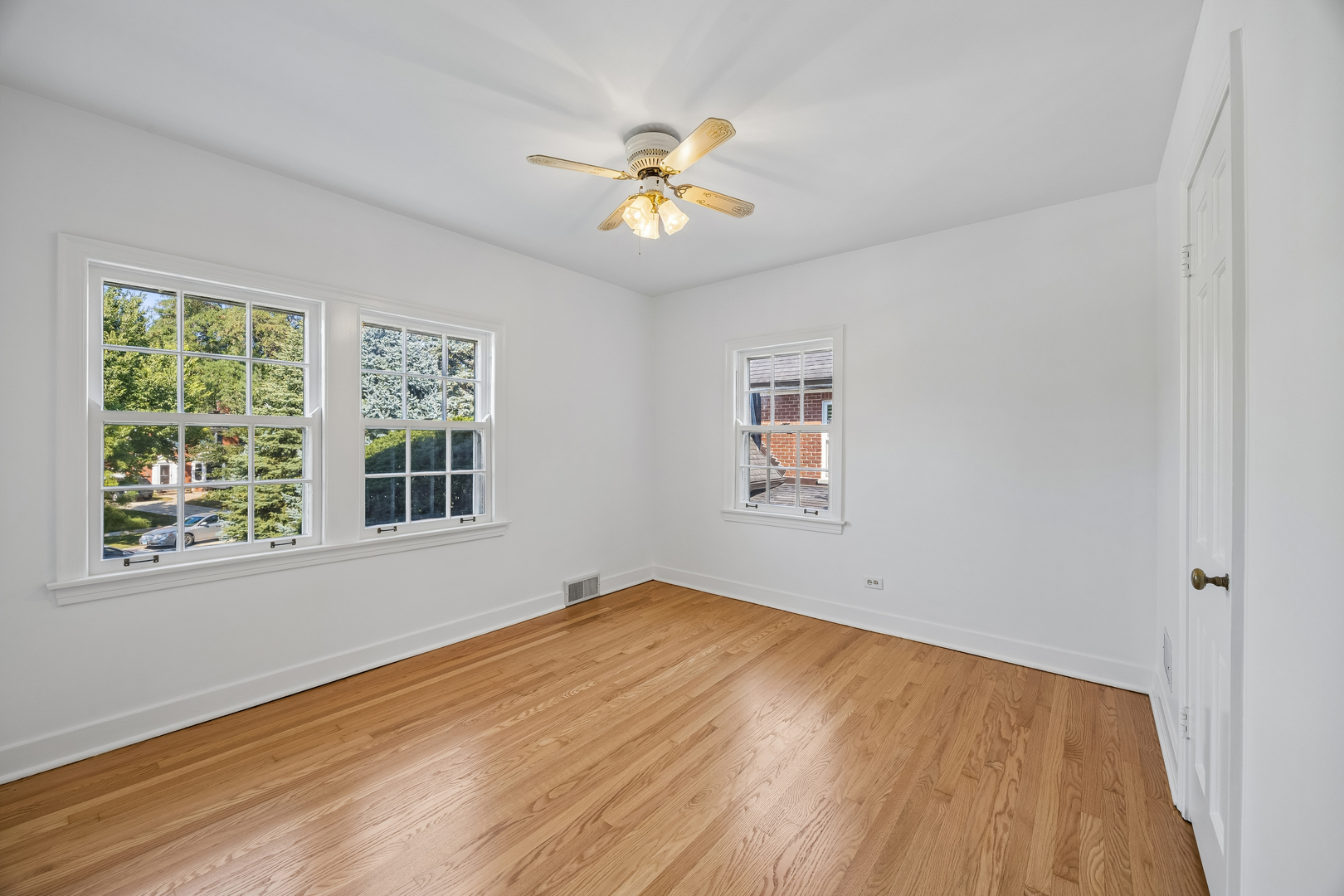 241 Southcote Road Property Photo 14