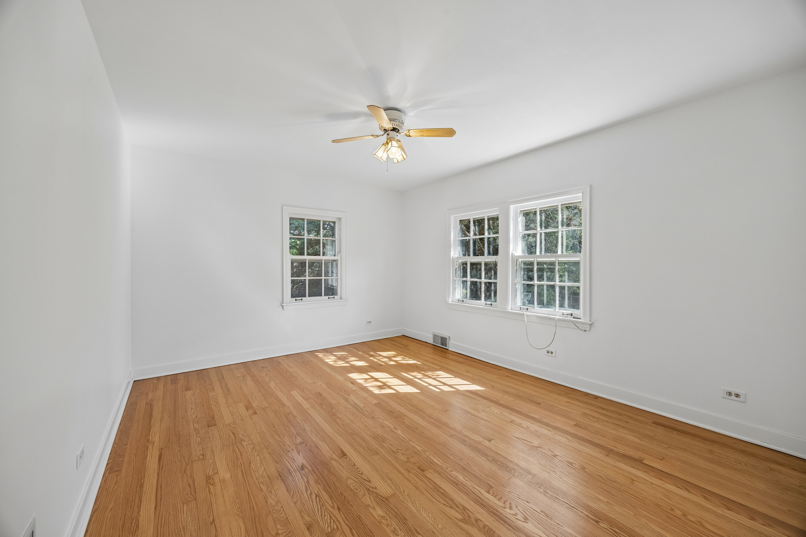 241 Southcote Road Property Photo 15