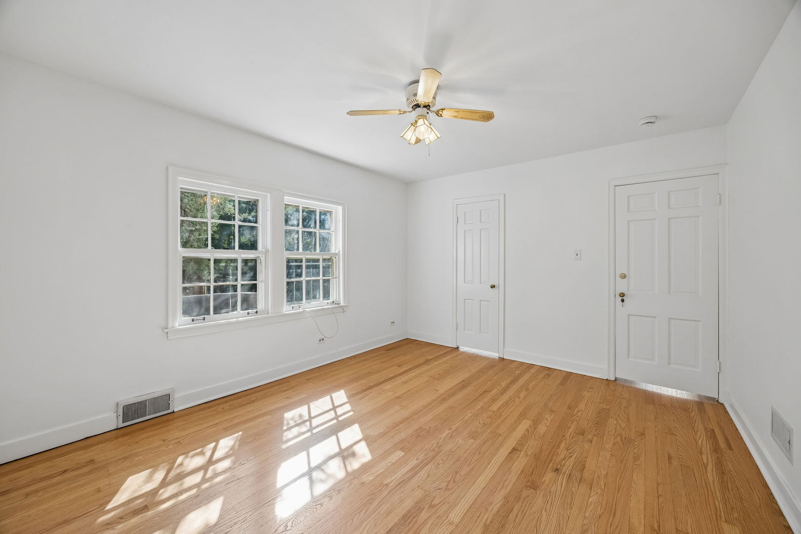 241 Southcote Road Property Photo 18