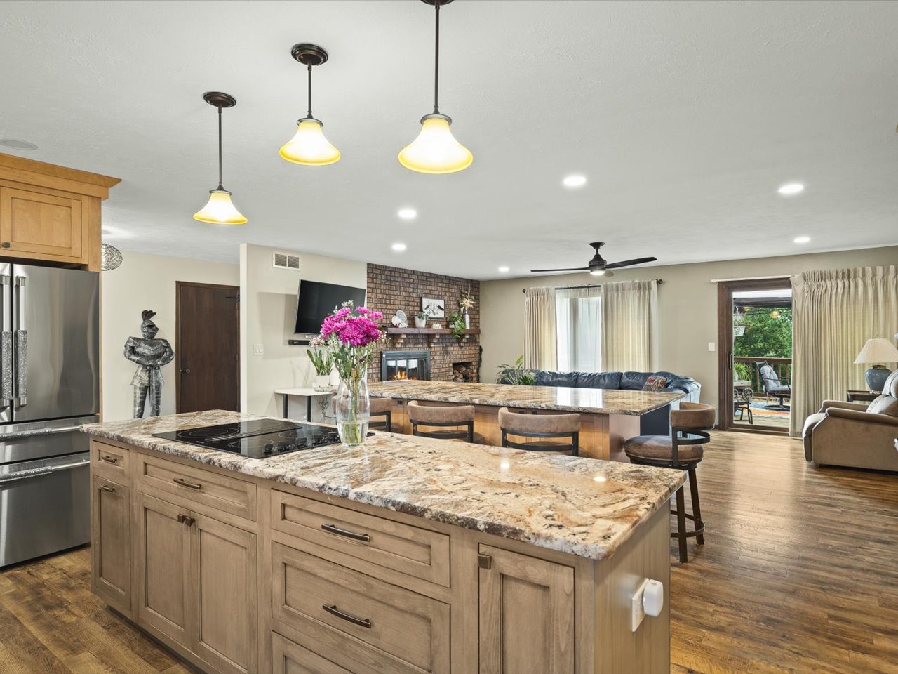 6531 Shadow Ridge Road Property Photo 7