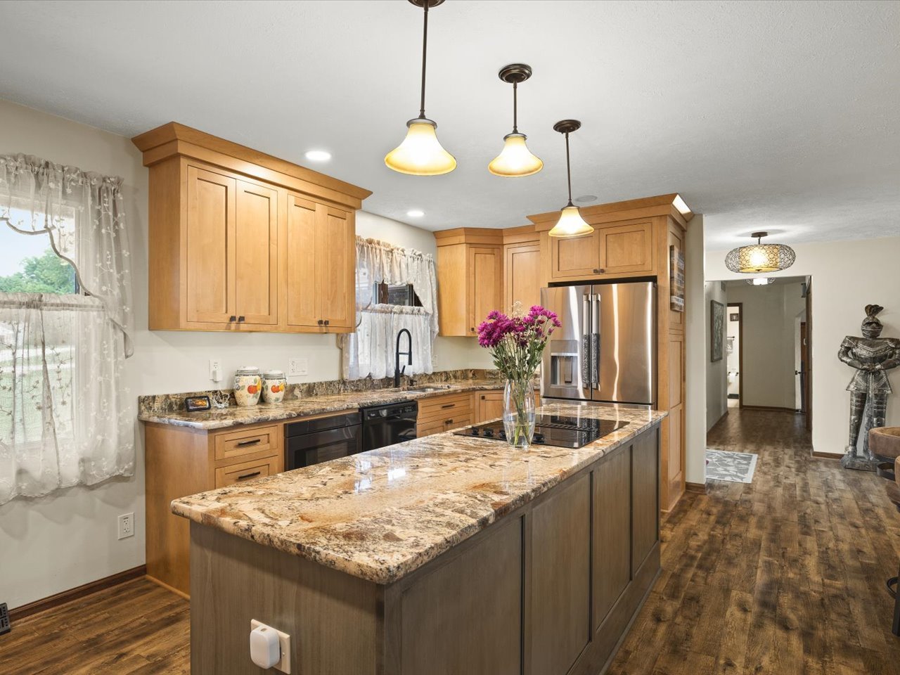 6531 Shadow Ridge Road Property Photo 8