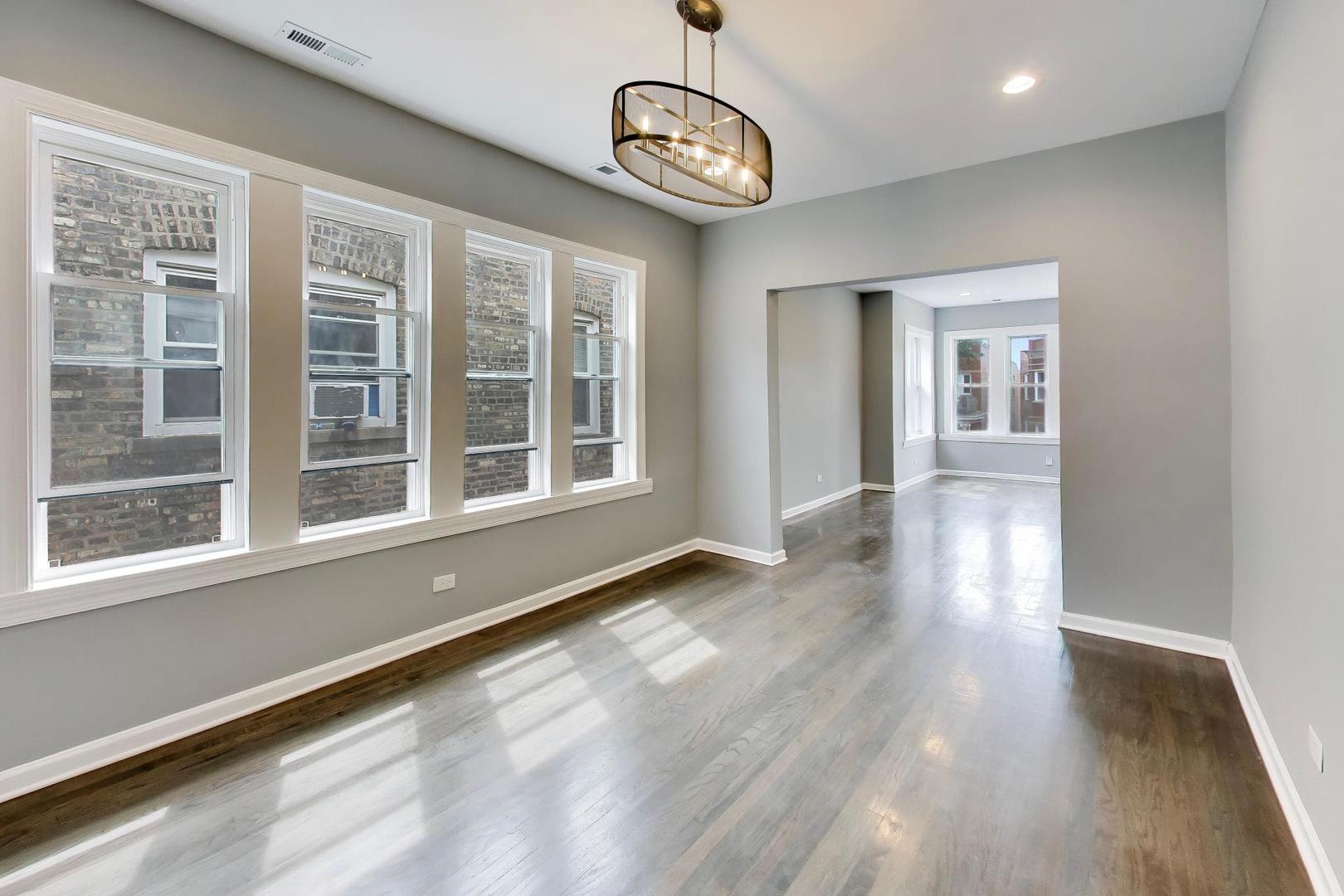 1051 N Massasoit Avenue Property Photo 8