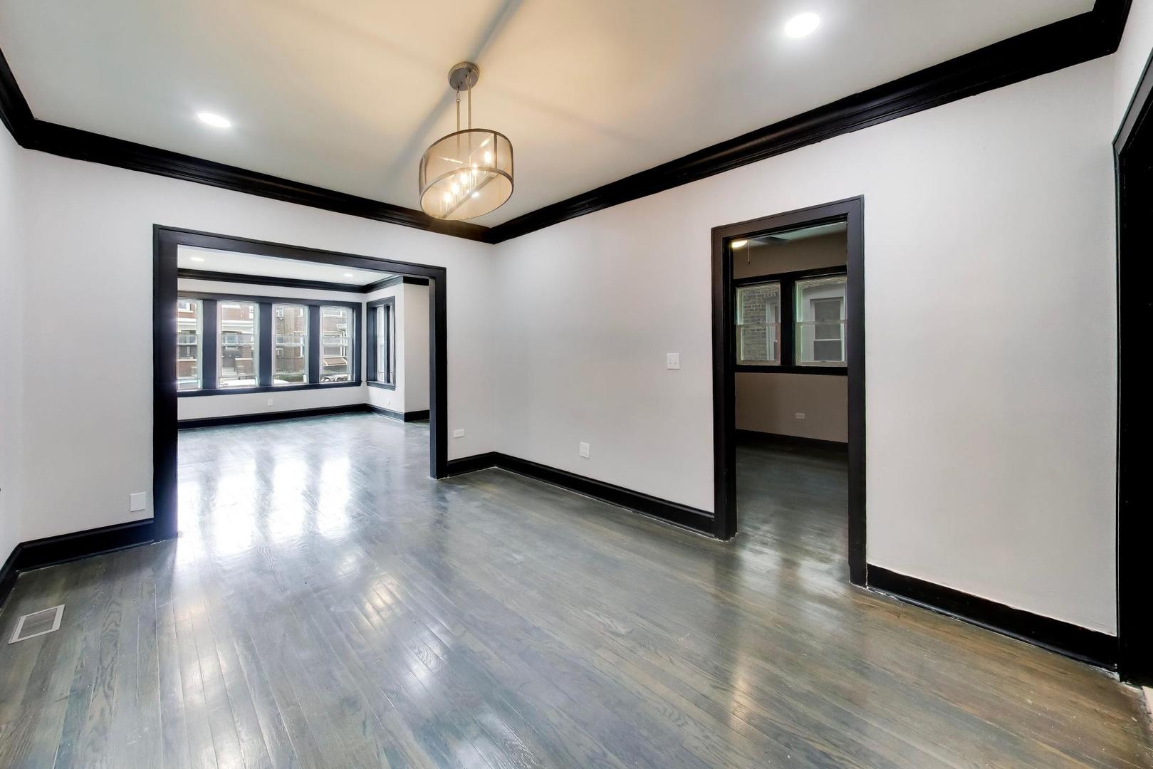 1051 N Massasoit Avenue Property Photo 14