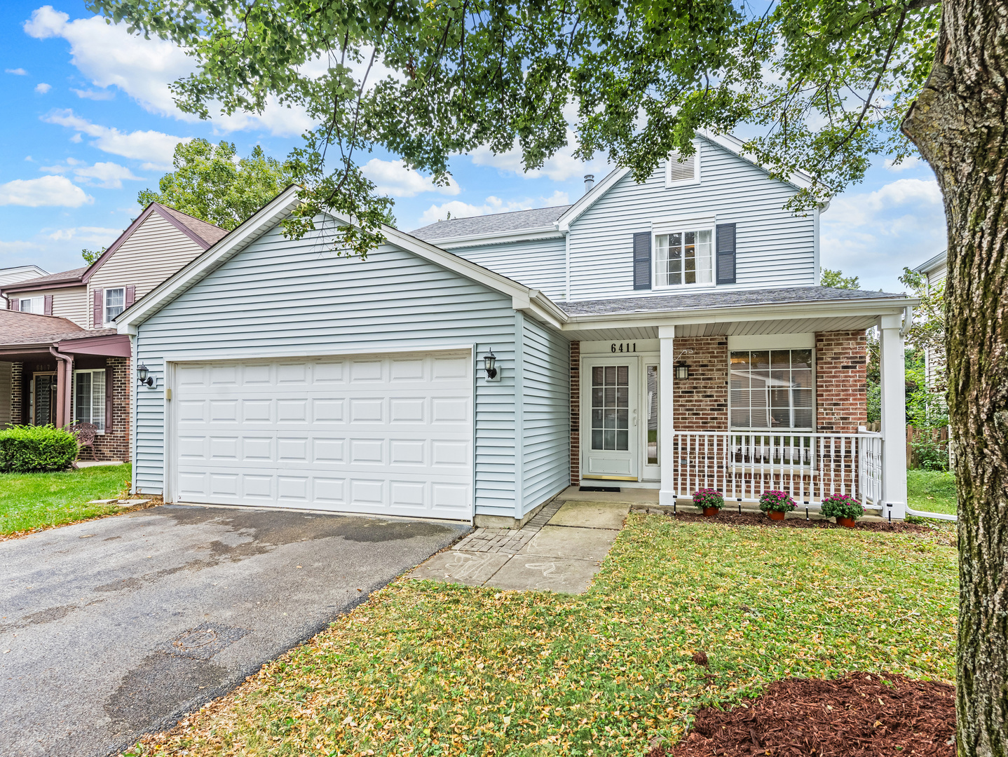 6411 Parksleg Court Property Photo 2