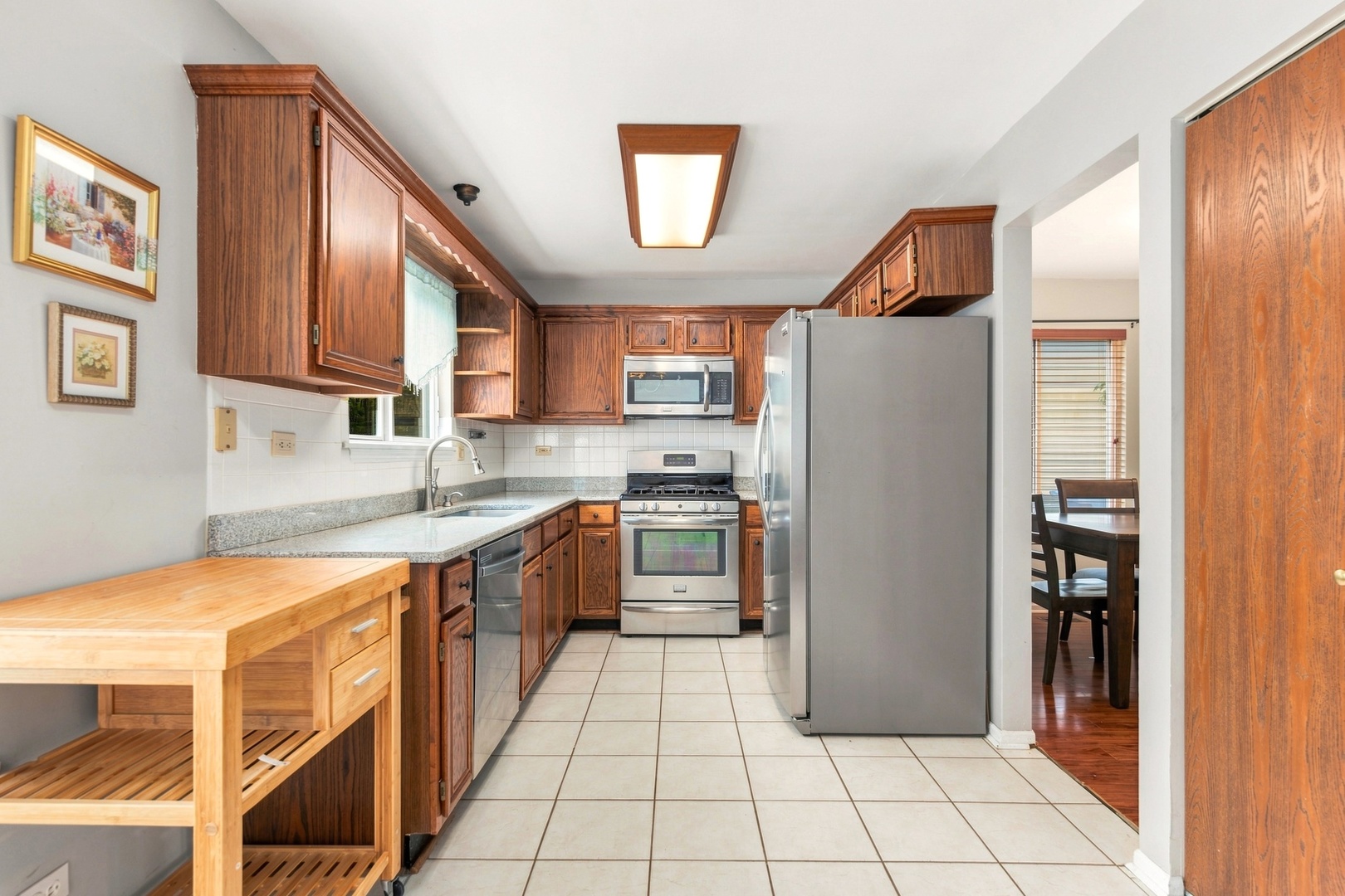 6411 Parksleg Court Property Photo 8