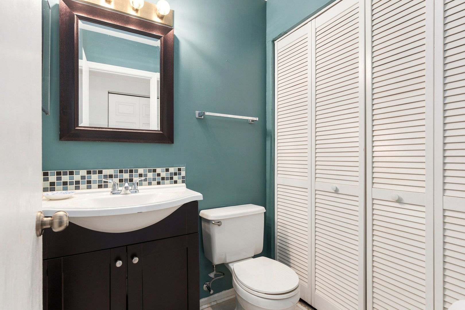 6411 Parksleg Court Property Photo 14