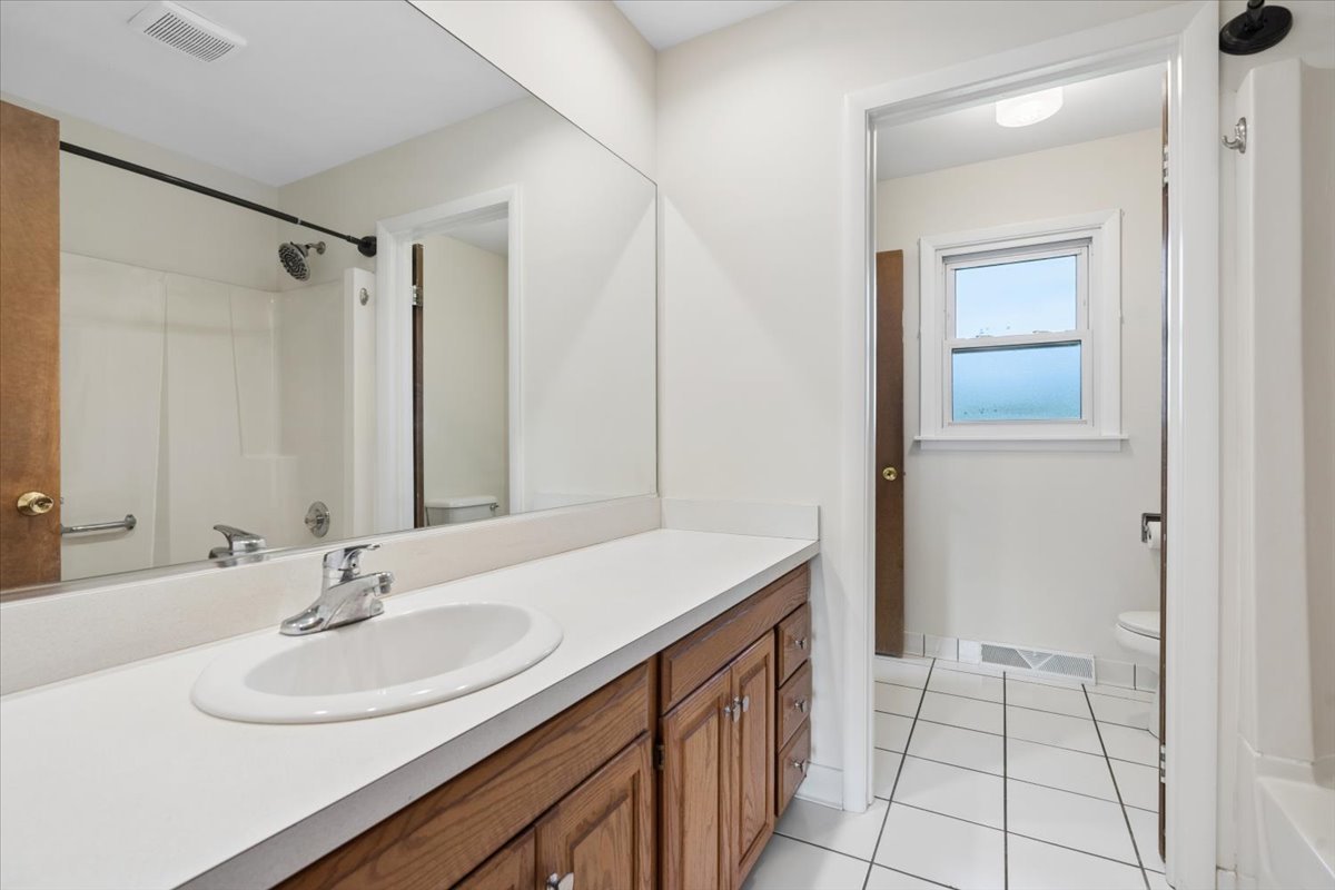 978 Harvard Lane Property Photo 11