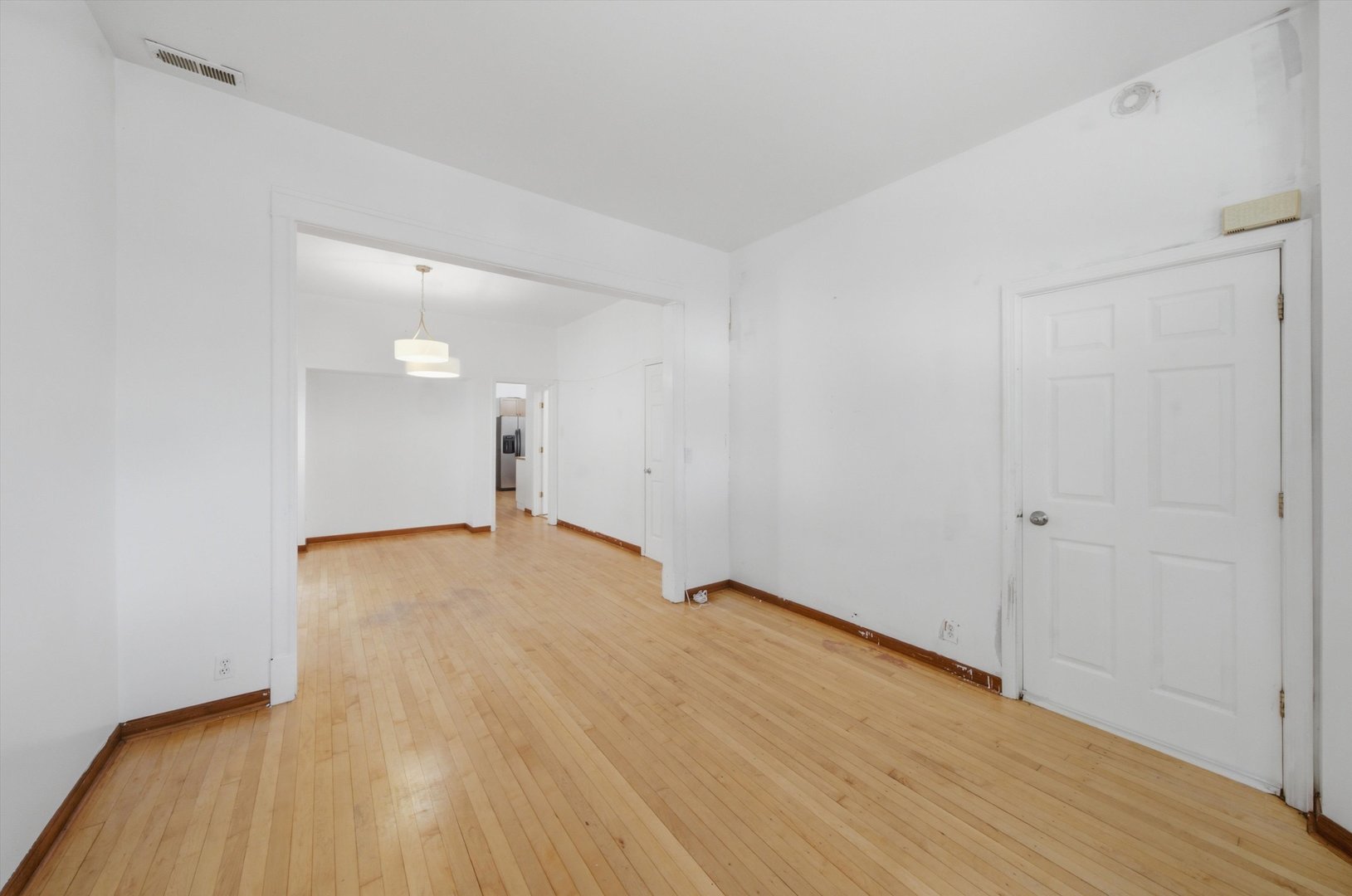 4823 W Grace Street Property Photo 12