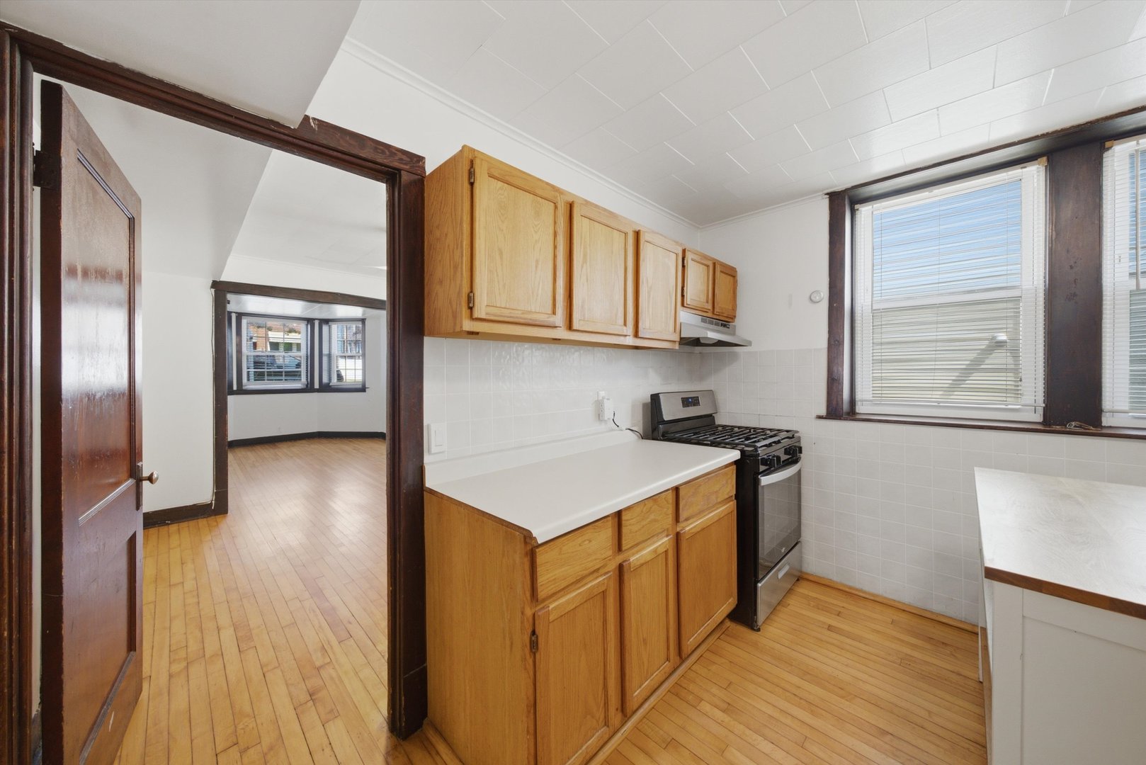 4823 W Grace Street Property Photo 29