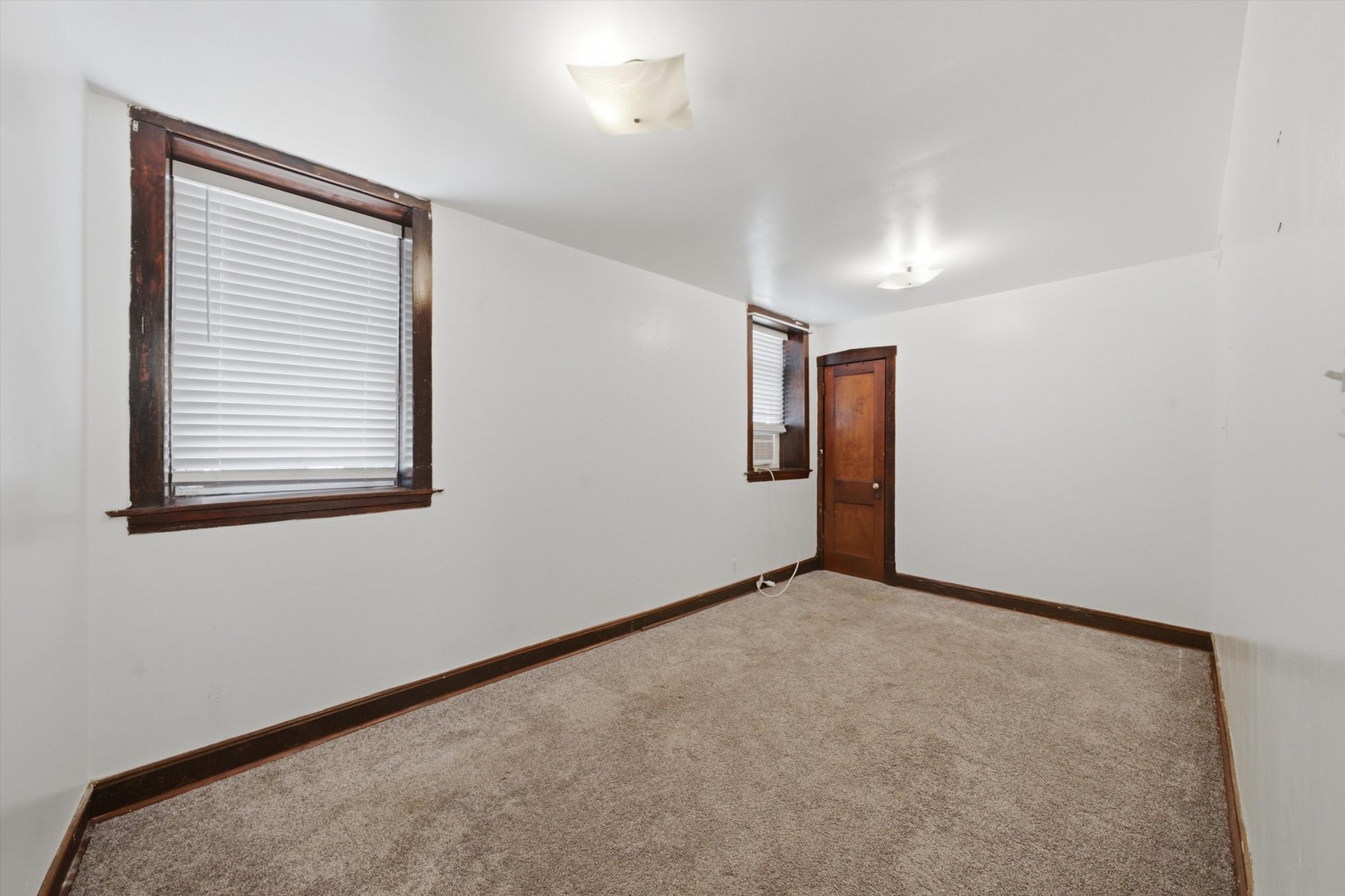 4823 W Grace Street Property Photo 38
