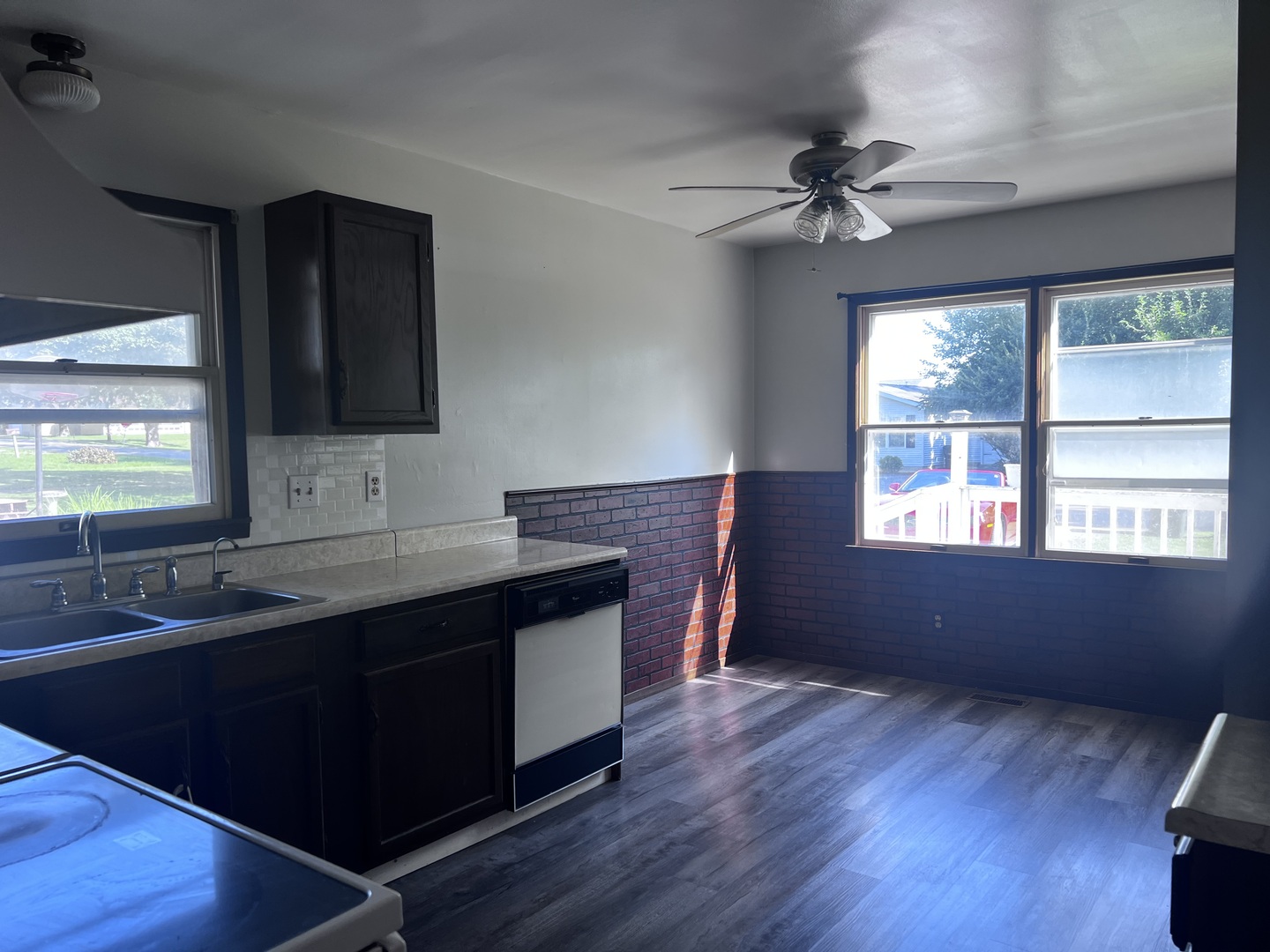 339 Larson Street Property Photo 4