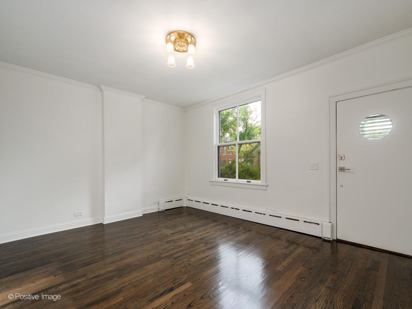 11334 S Saint Lawrence Avenue Property Photo 2