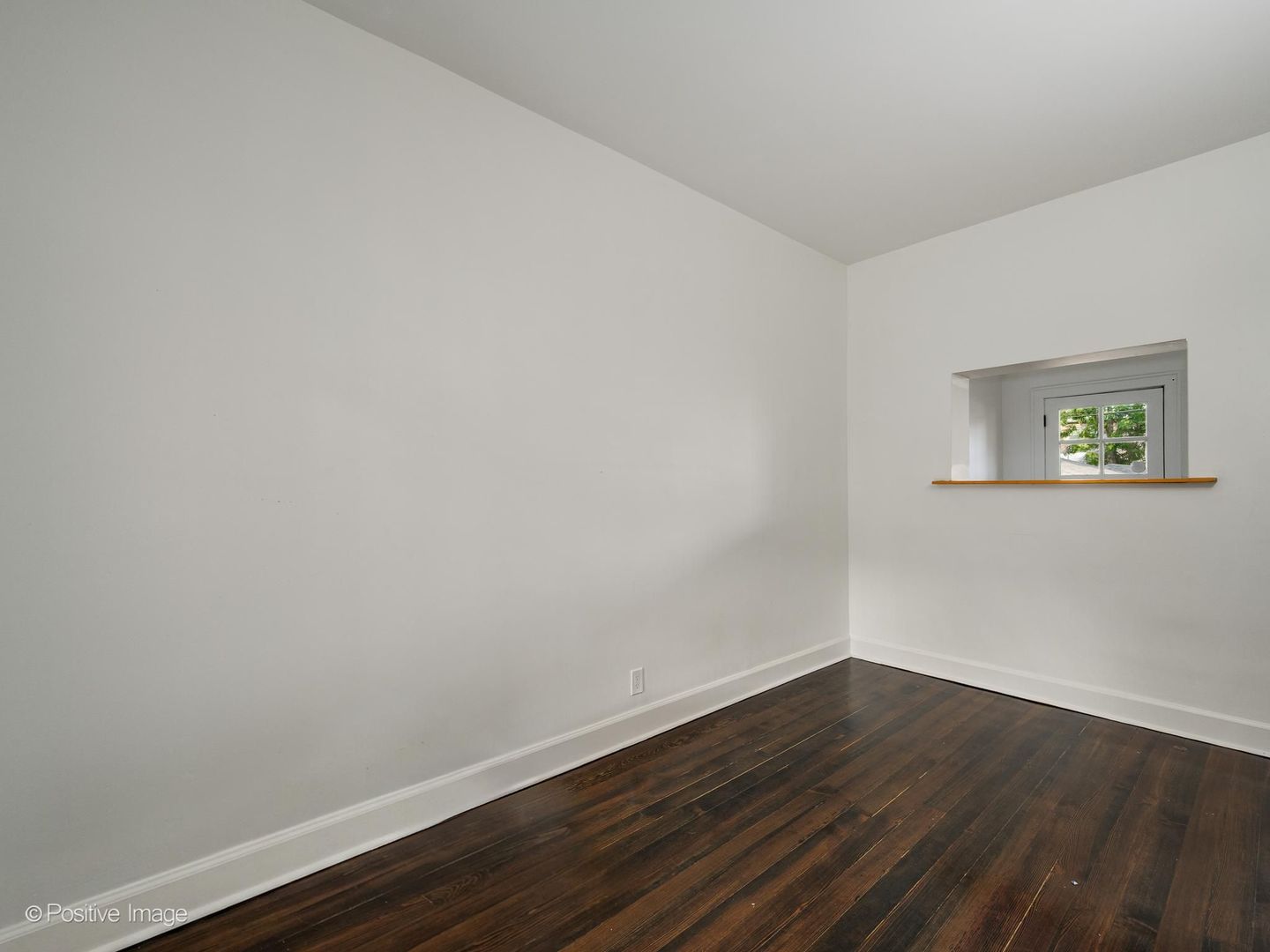 11334 S Saint Lawrence Avenue Property Photo 9
