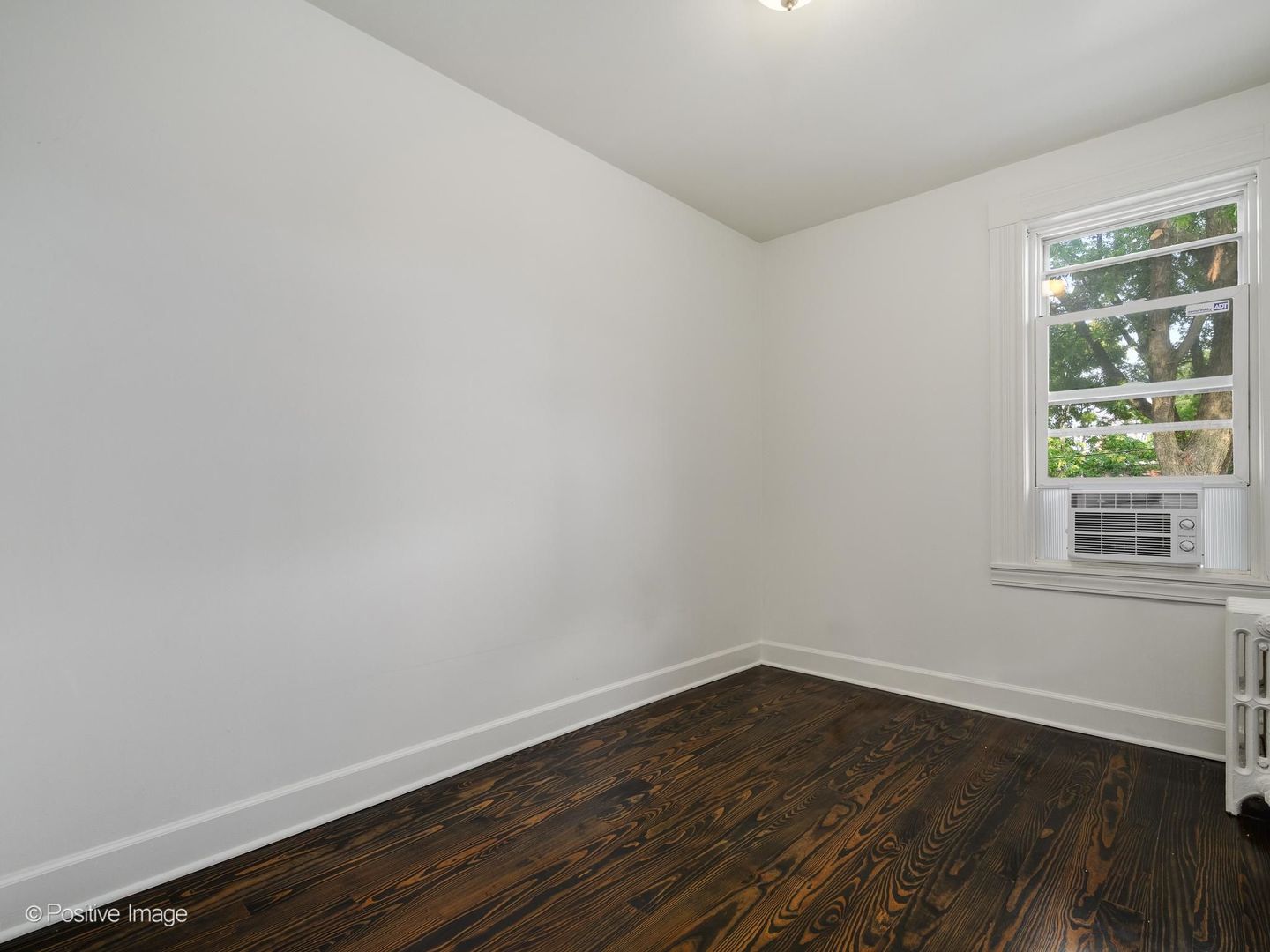 11334 S Saint Lawrence Avenue Property Photo 14